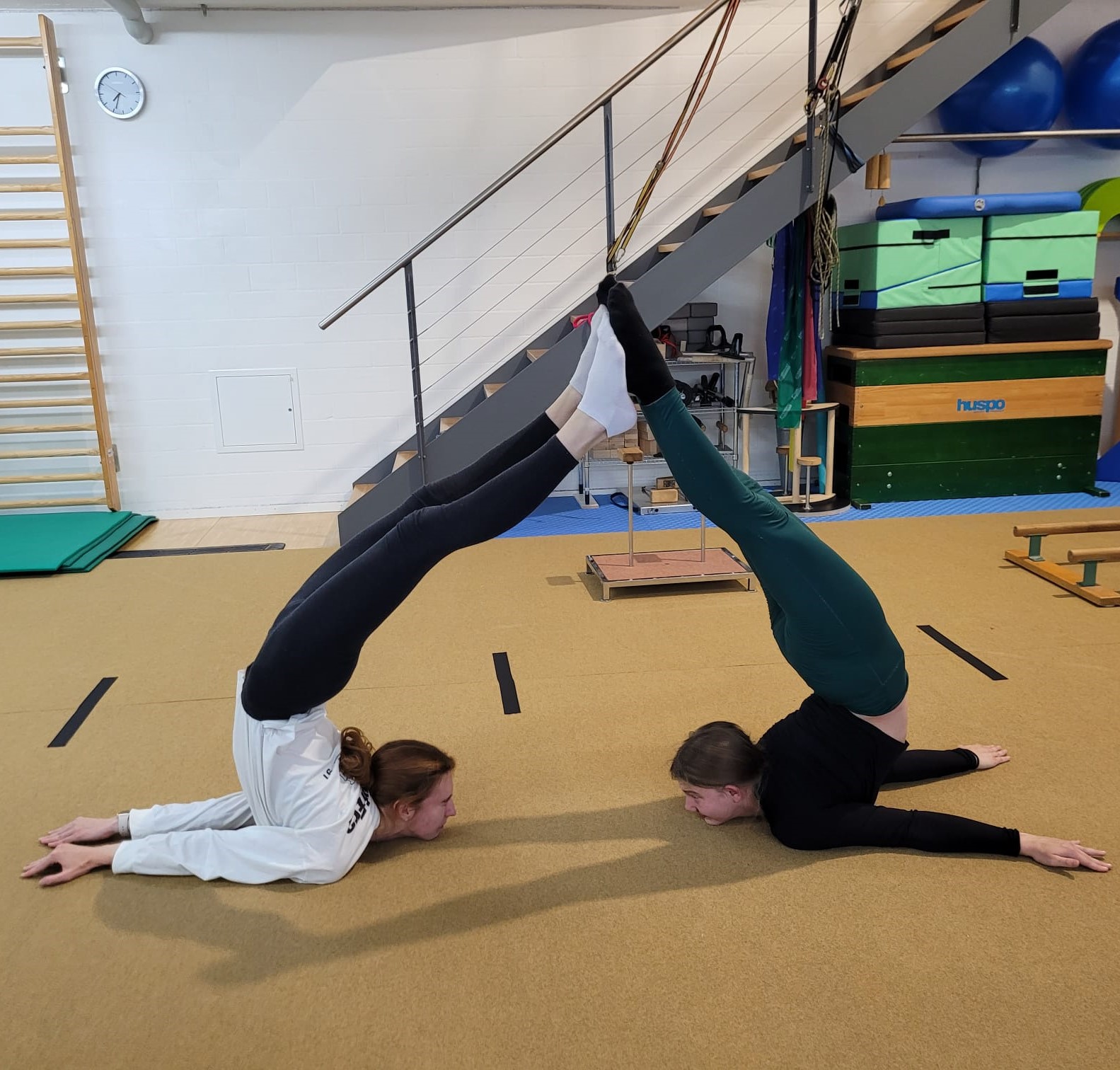 Handstand Academy Dietlikon Zürich (1)